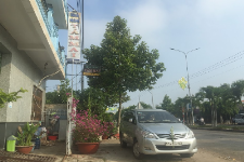 Nhà Nghỉ Tám Mai